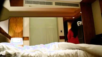 Married Woman Teasing Hotel Room Service Flashing Her Big Boobs
