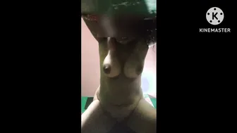 Thick Bodied Aunty Showing Off Her Curves Before Getting Pounded