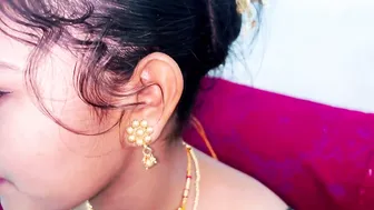 Beautiful Mature Aunty Inviting Young Guy Over For Hot Affair