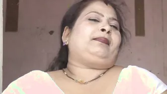 Desi Aunty Riding Big Cock Screaming In Pleasure Feeling It