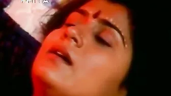 Thick Desi Milf Bending Over Spreading Cheeks Begging For More