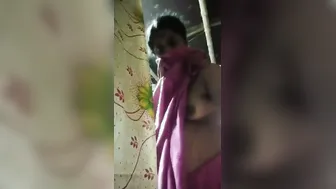 My Neighbor Aunty Going Nude On Video Call Showing Me Her Privates