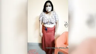 Big Ass Telugu Aunty Stripping Naked During Live Video Chat Session