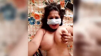 Big Boobs Aunty Getting Naked Showing Off Her Huge Melons Now
