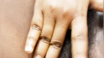 Hairy Pussy Aunty Fingering Herself Before Having Multiple Orgasms