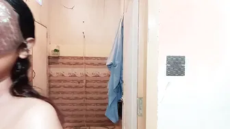 Spying On Bathing Aunty Made Me Cum Watching Her Soap Pussy
