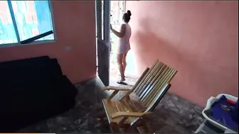 Horny Aunty Seducing The Plumber And Taking His Thick Cock