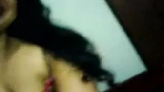 Sri Lankan Aunty Giving Blowjob To Her Secret Young Lover