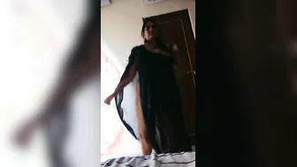 Big Ass Telugu Aunty Doing Live Sex Chat On Webcam Recorded