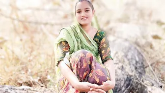 Village Aunty Getting Pounded By Younger Guy Deep In The Jungle