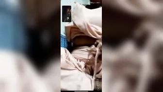 Chubby Desi Aunty Stripping Naked On Video Call Fingering Wet