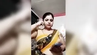 Horny Indian Milf Exposing Her Big Tits And Dripping Wet Pussy