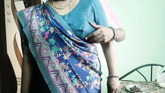 Saree Aunty Calling Tenant Over To Fuck Her While Hubby Is At Work