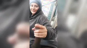 Desi Mature Aunty Sucking Client Cock For Extra Cash On The Side