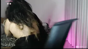 Sexy Aunty Exposing Her Juicy Melons Seducing Him Completely