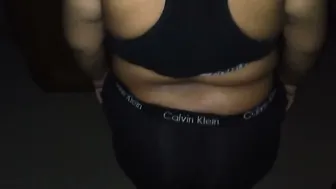 Desi Aunty Doing Workout Showing Her Sexy Curves In Tight Gym