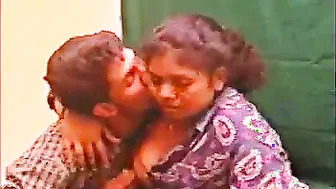 Slutty Aunty Stripping Naked Performing Live For The Camera