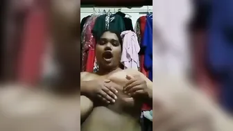 Busty Mature Aunty Fingering Herself Naked In Bedroom Alone