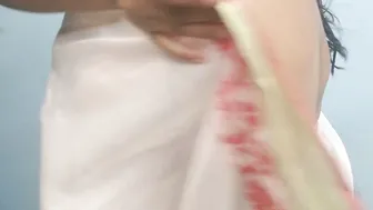 Next Door Busty Aunty Seducing Young Guy Without Her Blouse