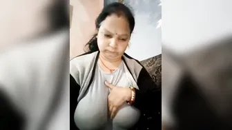 Huge Breasted Indian Milf Playing With Her Tits In Sexy Mood