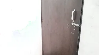 Desi Aunty Getting Railed While He Delivers Goods To Her Home