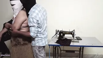 Telugu Aunty Seducing Tailor And Getting Fucked In His Shop