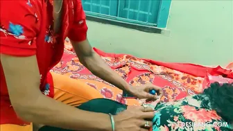 Massaging Desi Aunty Before Spreading Her Legs Wide For Action