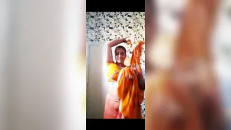 Mallu Aunty Slowly Undressing Revealing Everything In Two Parts