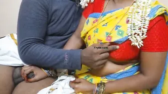 Tamil Aunty Spreading Legs For Office Colleague Afternoon Sex