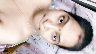 Tamil Wife Stripping Completely Naked Showing Everything Off