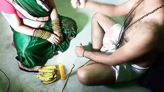 Horny Young Guy Fucking Mature Neighbor Aunty In Her Living Room