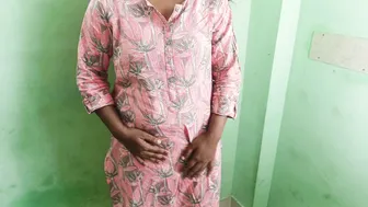 Married Aunty Showing Off Her Body Before Getting Fucked Raw