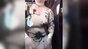 Curvy Pakistani Aunty Stripping And Playing With Her Body