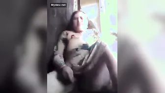 Curvy Pakistani Aunty Stripping And Playing With Her Body