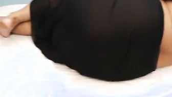 Curvy Pakistani Aunty Resting On Bed Exposing Her Fat Juicy Ass