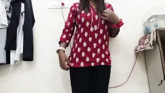 Aunty Fingering Her Wet Pussy And Squeezing Her Tits For Me