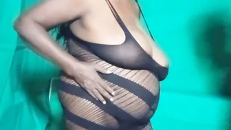 Chubby Indian Aunty Getting Pounded Hard By Her Boyfriend