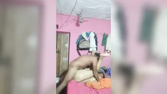 Pounding Horny Aunty From Behind Making Her Moan Loudly