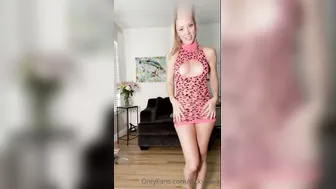Indian Girlfriend Teasing Pussy On Camera Private Leaked Video