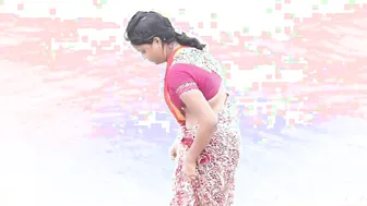 Wet Indian Aunty Secretly Filmed At Beach Showing Off Curves
