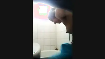 Married Aunty Caught Taking Shower Unaware Of Hidden Camera