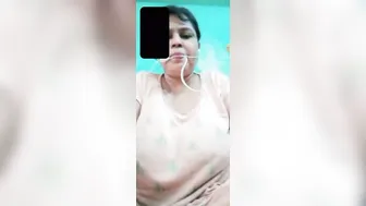 Horny Milf Aunty Getting Naked On Video Call Getting Recorded