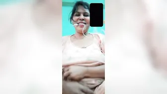 Horny Milf Aunty Getting Naked On Video Call Getting Recorded