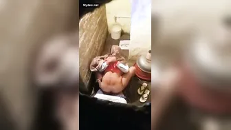 Village Aunty Getting Quick Fuck In The Fields Behind House