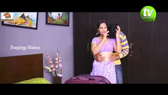 Married Aunty Sneaking Into Neighbors Flat For Afternoon Fun