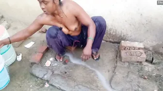 Village Aunty Bathing In Open Caught By Young Guy From Nearby