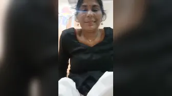 Having Passionate Sex With My Horny Aunty In Her Bedroom Today