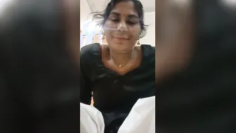 Having Passionate Sex With My Horny Aunty In Her Bedroom Today