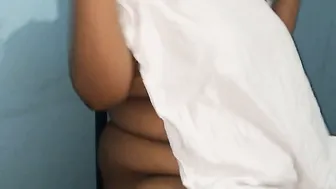 Stupid Desi Aunty Flashing Huge Tits At Clinic Making Doctor Crazy