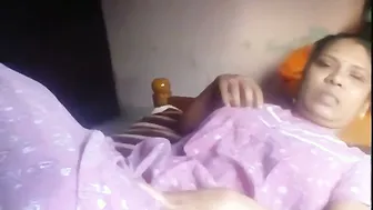 Sexy Village Aunty Seducing And Fucking Young Stud In Her Home